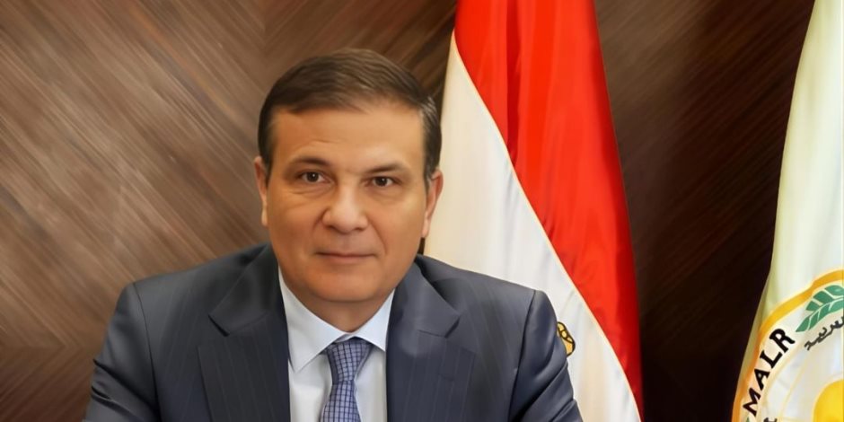 بعد انتهاء الموسم وجمع 2.6 مليون طن.. الزراعة تعلن نجاح منظومة هذا العام وتخطي المستهدف وإنتاج أكثر من 4800 طن أسمدة عضوية وتنفيذ 2300 ندوة إرشادية