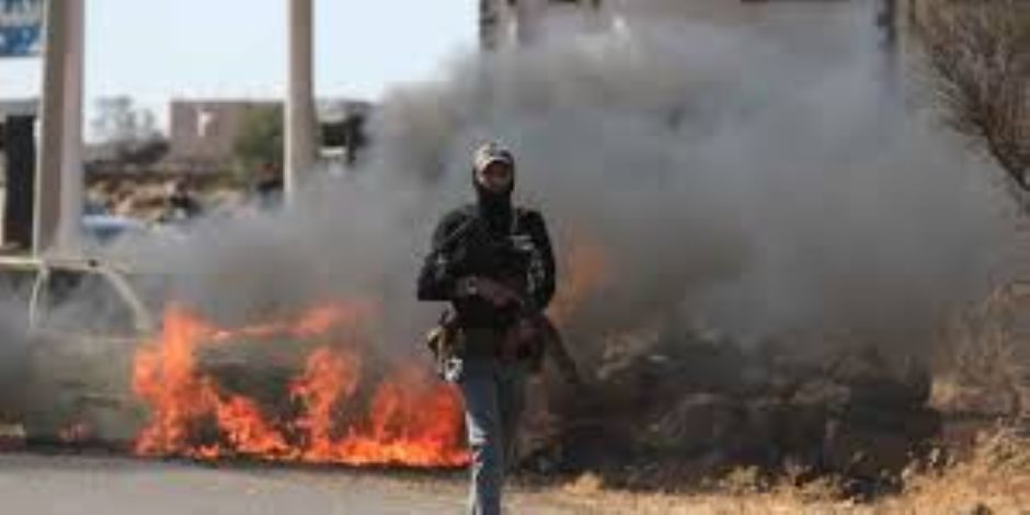 تصعيد ميداني في جنين .. اشتباكات عنيفة واقتحامات واسعة من الاحتلال وتحويل منازل إلى ثكنات عسكرية