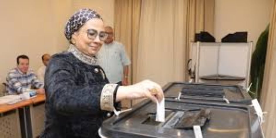 رئيسة القومي للمرأة تدلي بصوتها في المرحلة الثانية من انتخابات النواب 2025