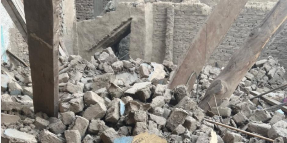 انهيار منزل في قرية تابعة لنجع حمادي بقنا يسفر عن وفاة مسنة وحفيدتها