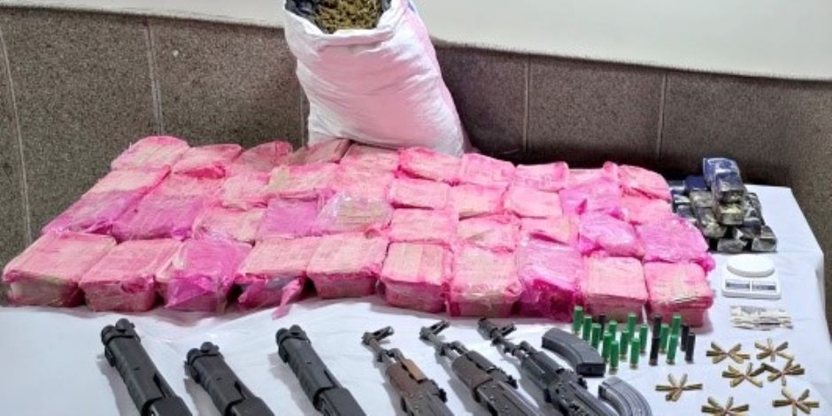 مصرع 4 من تجار «الكيف» بقنا.. وضبط مخدرات بقيمة 105 ملايين جنيه