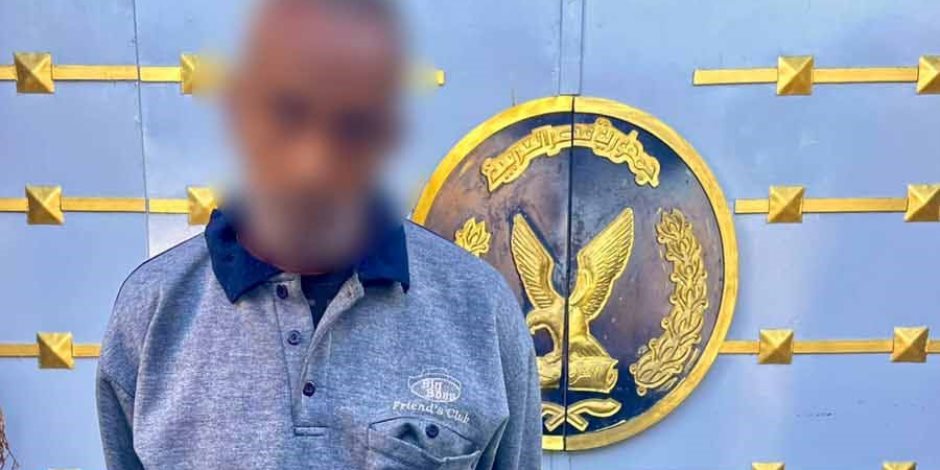 ضبط شخص لسرقته أسلاك كهربائية من أعمدة الإنارة ببورسعيد