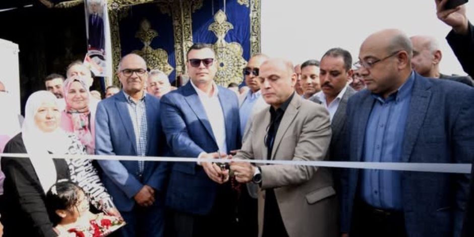 وزير الإسكان ومحافظ كفر الشيخ يفتتحان محطة مياة شرب دقميرة بطاقة 10 آلاف م3 يوميًا "أنفوجراف"