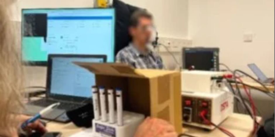 ابتكار جهاز يساعد الدماغ على إعادة تعلم الروائح لفاقدي حاسة الشم