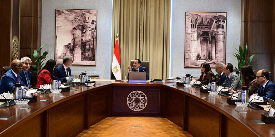 رئيس الوزراء لمسئولي شركة أنجلوجولد أشانتي: نخطط لزيادة إنتاج منجم السكري