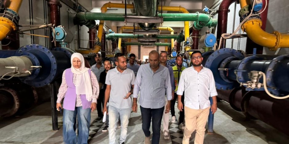 وزير الإسكان يتابع التجهيزات والاستعدادات الخاصة بفصل الشتاء والتعامل مع الأمطار بالمدن الجديدة