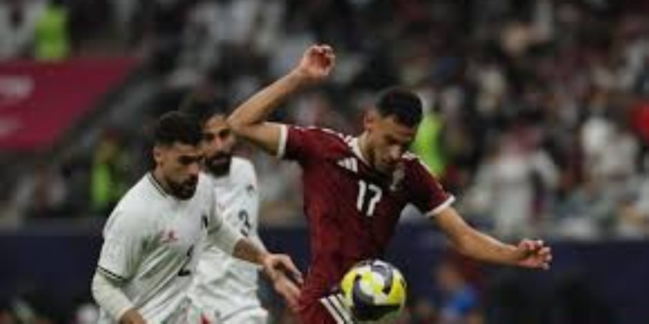 قطر تبدأ مشوارها في كأس العرب بخسارة مؤلمة أمام فلسطين