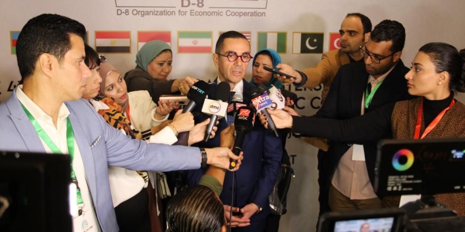 وزير الاستثمار: نعمل على رفع حجم التجارة البينية بين دول مجموعة الثماني من نحو 150 مليار دولار إلى 500 مليار دولار بحلول عام 2030