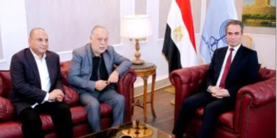 نقيبا الممثلين والسينمائيين في ماسبيرو لبحث التعاون المشترك