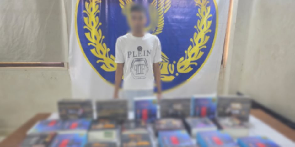 ضبط شخص يبيع أجهزة "الريسيفر" لفك شفرات القنوات الفضائية المشفرة