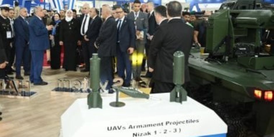 ‏لجنة الدفاع والأمن القومى بمجلس الشيوخ تزور معرض إيديكس وتشيد بالتنظيم