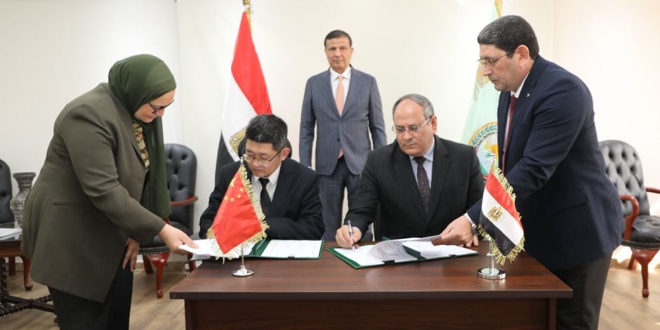  وزير الزراعة يشهد توقيع مذكرة تفاهم بين "البحوث الزراعية" وكبرى المؤسسات الأكاديمية الصينية