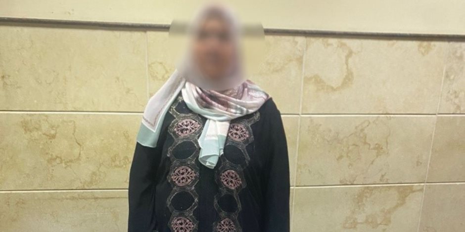 أمن البحيرة يضبط سيدة توزع دعاية لمرشح بمحيط دائرة أدكو الإنتخابية 