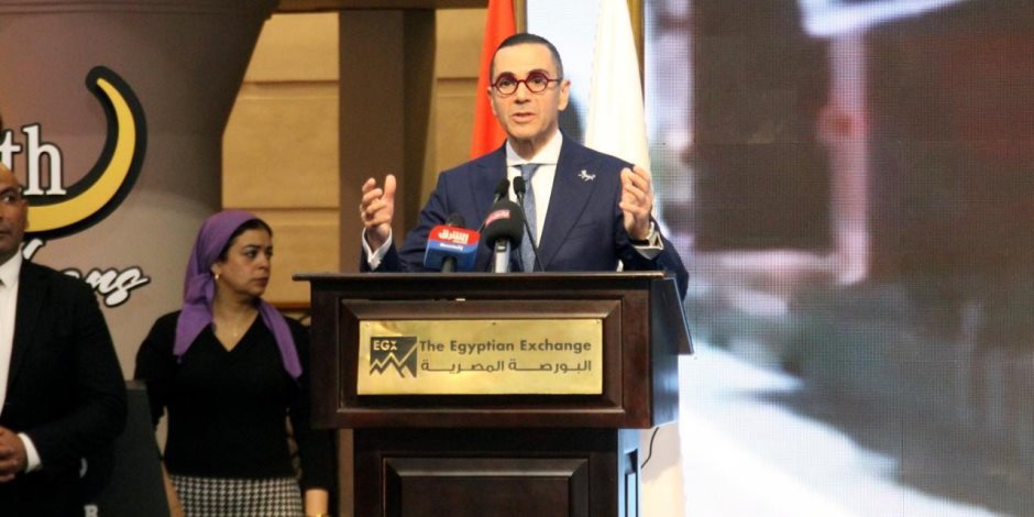  وزير الاستثمار  يشارك في فعاليات قرع جرس بدء جلسة التداول بالبورصة المصرية
