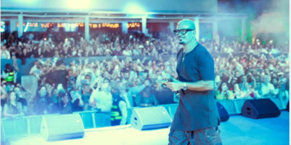 عمرو دياب يتألق فى الدوحة بحفل استثنائى وحضور جماهيرى غفير