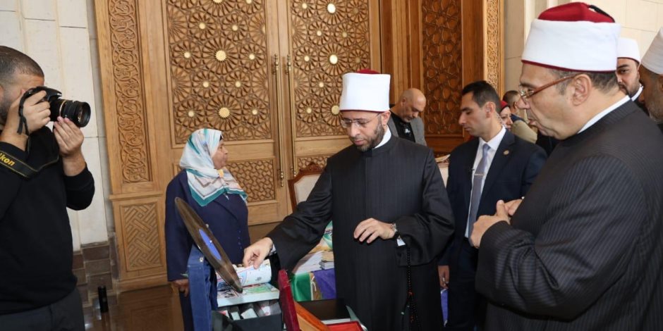 وزير الأوقاف يتفقد لجان المسابقة العالمية الثانية والثلاثين للقرآن الكريم