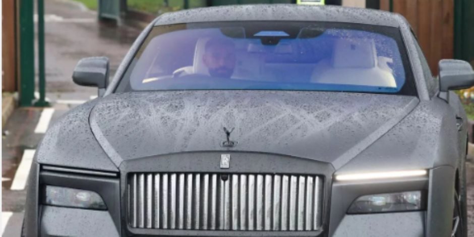 أول ظهور لمحمد صلاح بعد أزمته مع سلوت وليفربول.. صور