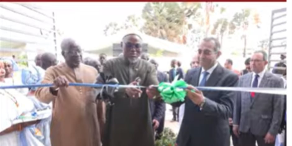 نائب الرئيس الجامبي يفتتح المركز المصري في بانجول (فيديو)