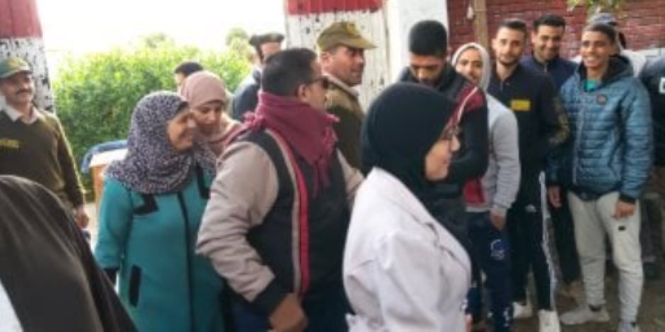 توافد الناخبين للتصويت فى 4 دوائر بمحافظة البحيرة