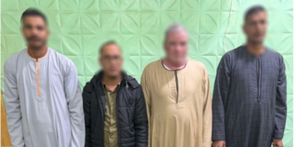 ضبط 4 أشخاص بحوزتهم أموال لشراء أصوات الناخبين بدائرة انتخابية في المنيا