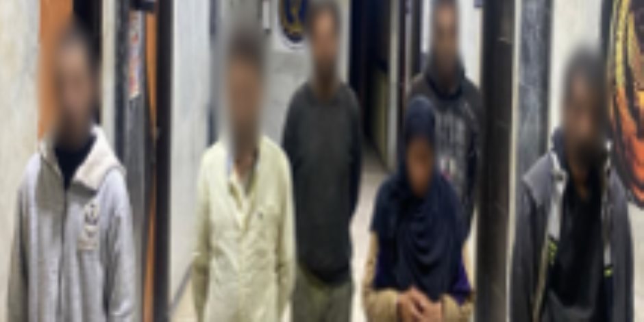 ضبط 11 شخصاً لقيامهم باستغلال 20 حدثاً في أعمال التسول بالجيزة