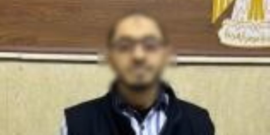 كشف ملابسات تعدى مدرس على إحدى الطالبات بالضرب بالقاهرة