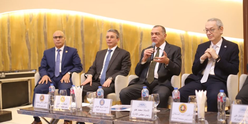 رئيس مصلحة الجمارك: متوسط زمن الإفراج الجمركي عن 75%؜ من الواردات حاليًا لايتجاوز 4 أيام