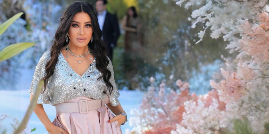 كواليس كليب المطربة لطيفة تسلملى (فيديو وصور) 