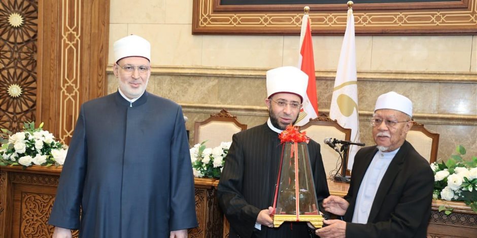 خطبة الجمعة القادمة بعنوان "مظاهر عناية الإسلام بالطفولة"