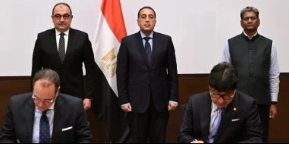 مدبولى : إحياء فندق الكونتيننتال نموذج ناجح للشراكة مع القطاع الخاص العالمى بالحفاظ على التراث المعمارى