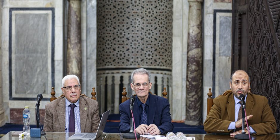 بمشاركة 18 دولة.. طلاب الأزهر يحققون مراكز متقدمة في مبادرة «الأسبوع العربي للبرمجة»