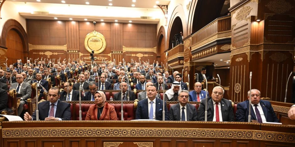   "الشيوخ" يقر تيسيرات تاريخية في "الضريبة العقارية" .. إعفاءات للمسكن الرئيسي وإسقاط للديون المتعثرة 