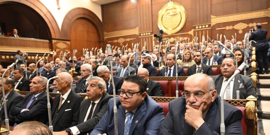 رئيس الشيوخ يرفع الجلسة بعد إقرار تعديلات "المستشفيات الجامعية" ويدعو لآخرى قبل رمضان