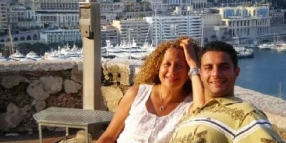 أحمد الفيشاوى عن وفاة والدته سمية الألفى:هتوحشيني إلى اللقاء