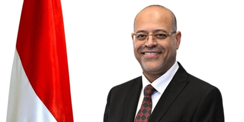 وزير العمل يصدر قرارًا وزاريًا لتحديد الجهة الإدارية المختصة بتقديم خدمات الوزارة