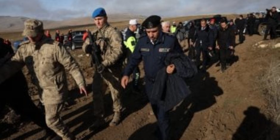 وزير النقل التركى يقرر فحص الصندوق الأسود لطائرة الوفد الليبى المنكوبة بدولة محايدة