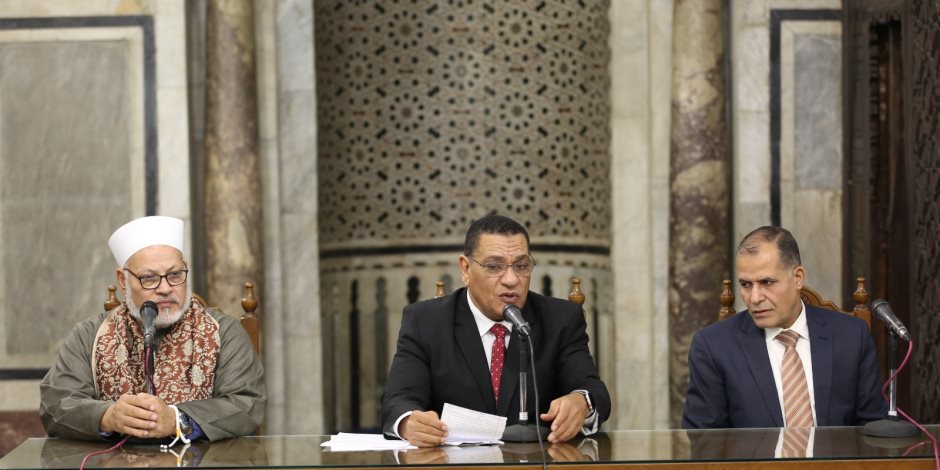 ملتقى الأزهر للقضايا المعاصرة: لا استقامة للنفس ولا للعقل ولا للمال دون استقامة الدين والفطرة