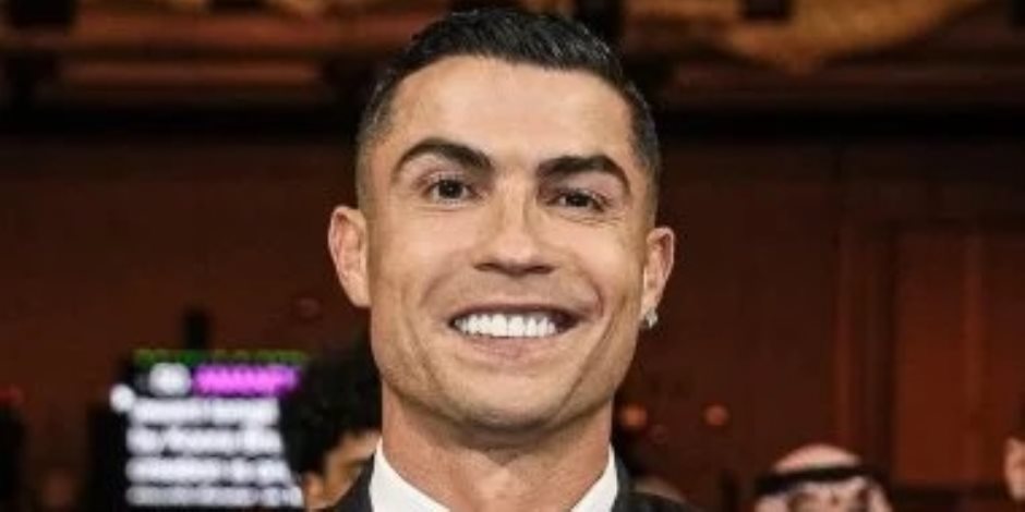 رونالدو الأفضل فى الشرق الأوسط بحفل جلوب سوكر ويعد بالوصول لـ1000 هدف