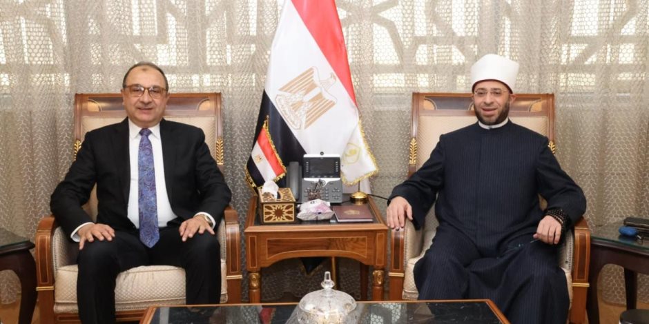 «الأزهري» يستقبل وزير قطاع الأعمال العام لبحث تعزيز التعاون في عدد من المجالات