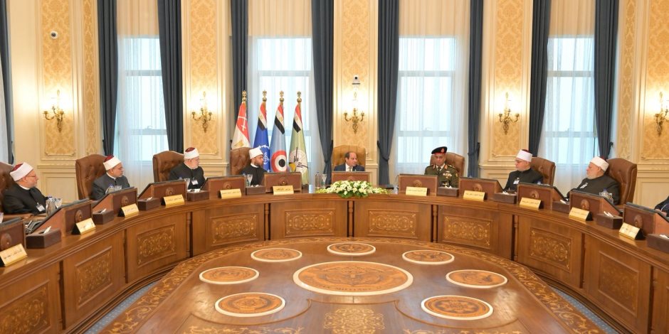 الرئيس السيسى: برامج الأكاديمية العسكرية تساهم فى تخريج كوادر مؤهلة