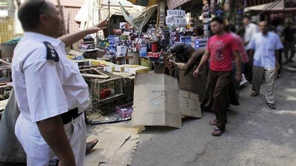 اليوم..نقل باعة حلوان الجائلين إلى سوق توشكى اليوم..نقل باعة حلوان الجائلين إلى سوق توشكى