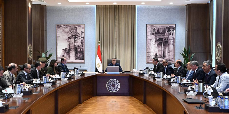 رئيس الوزراء يتابع موقف استكمال مشروعات المرحلة الأولى من المبادرة الرئاسية "حياة كريمة"