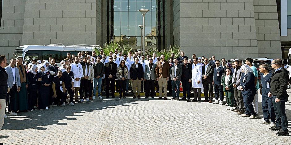 رئيس الوزراء يتفقد مجمع الأقصر الطبي الدولي "أيقونة المنظومة الصحية بالأقصر"