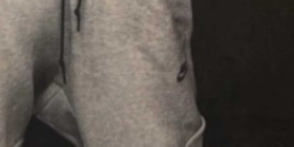 مادورو يرتدي سويت شيرت أمريكي ماركة نايك في صورة اعتقاله