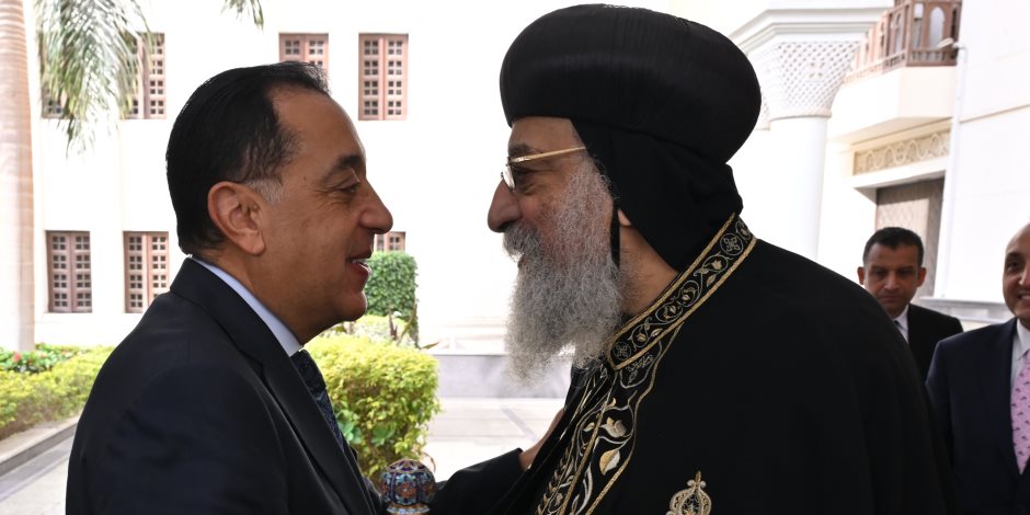 رئيس الوزراء يهنئ قداسة البابا بعيد الميلاد المجيد بالمقر البابوي