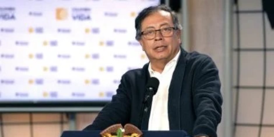 رئيس كولومبيا يتهم ترامب بمحاولة تحويل أمريكا اللاتينية لمستعمرات أمريكية