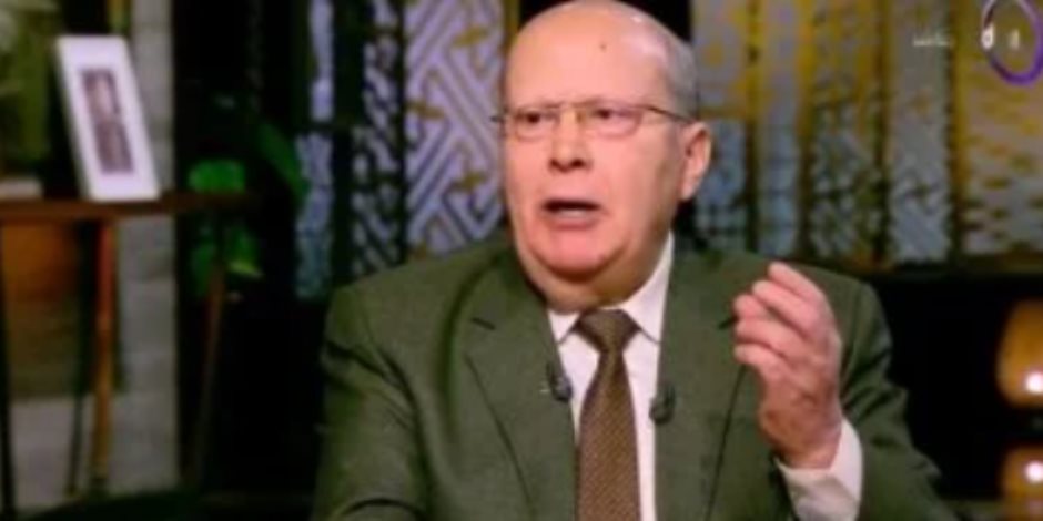 عبد الحليم قنديل: الأمم المتحدة في سبيلها للحل بعد انتهاك القانون الدولي كثيرا