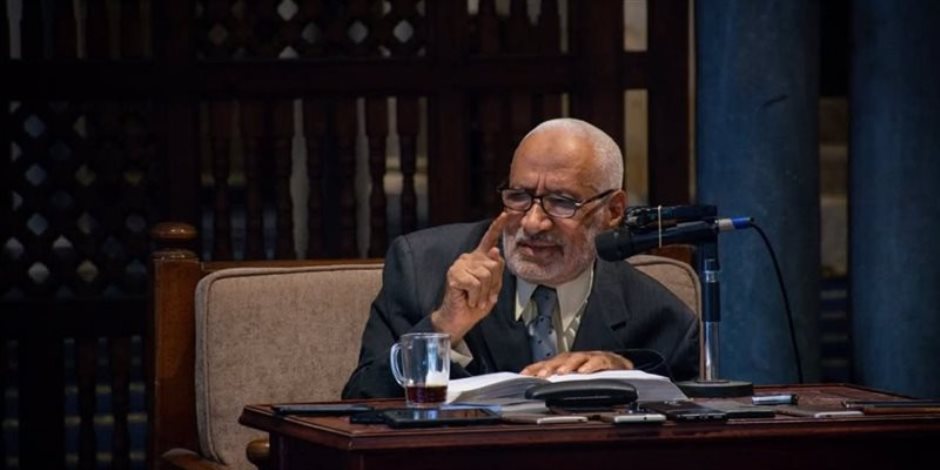 الأمام الأكبر يهنئ العلَّامة «أبو موسى» بتتويجه بجائزة الملك فيصل لخدمة الإسلام