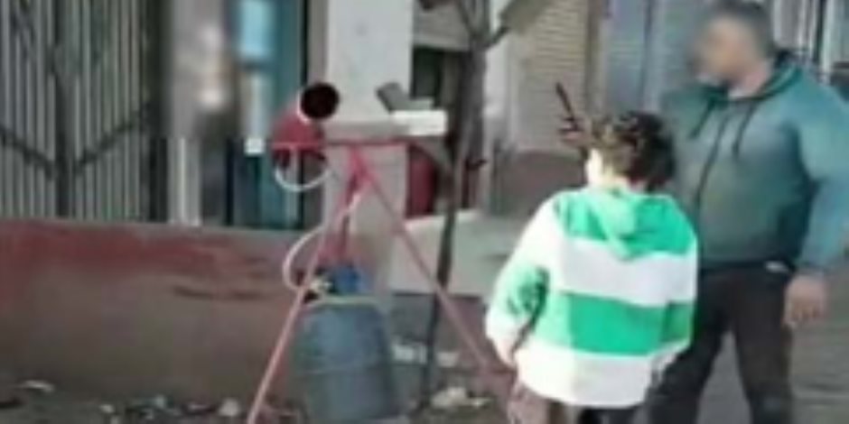 ضبط حداد ونجله بعد شكوى تصنيع محدث صوت لطرد الطيور من الحقول بالمنوفية