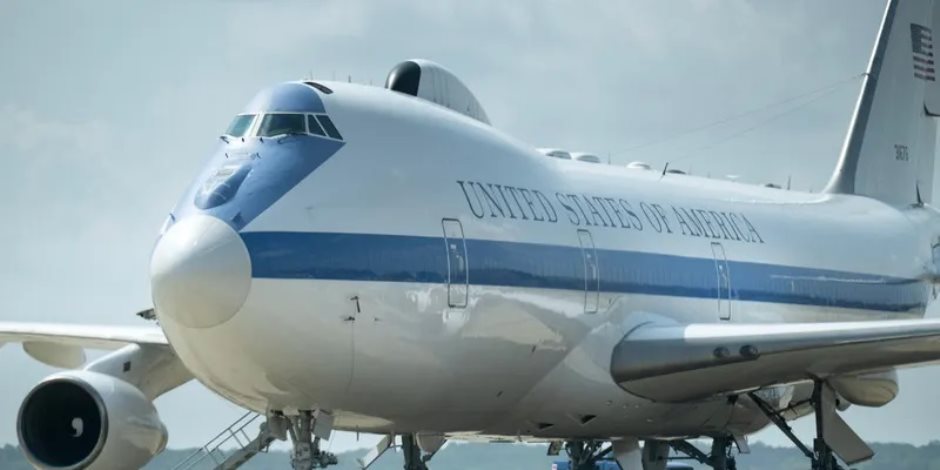 ظهور طائرة «يوم القيامة» الأمريكية يعيد سيناريوهات الحرب العالمية الثالثة